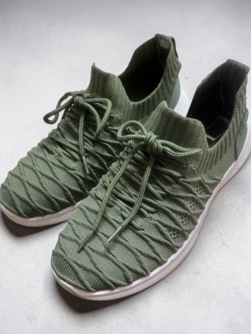 Danskin Slip On Sneakers - Picture 2 of 9